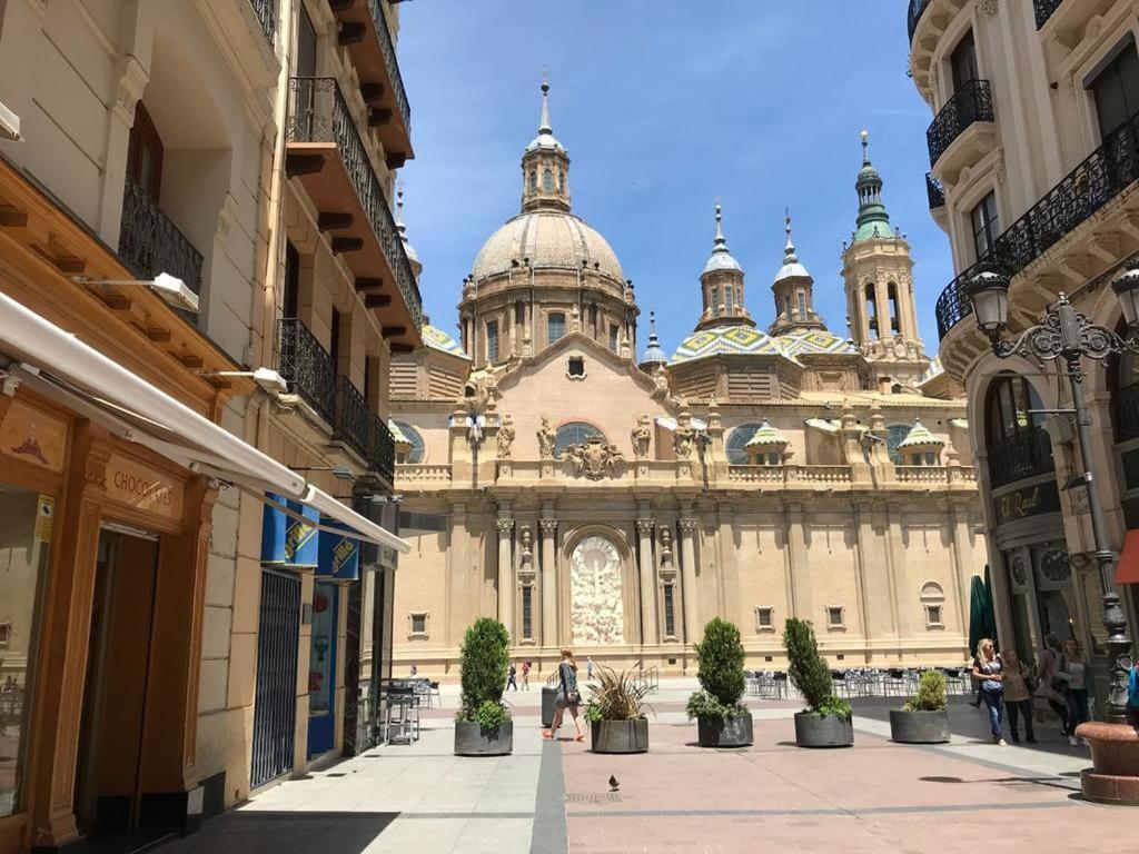 Apartmán Vtz El Balcon De Rey Alfonso III Zaragoza Exteriér fotografie